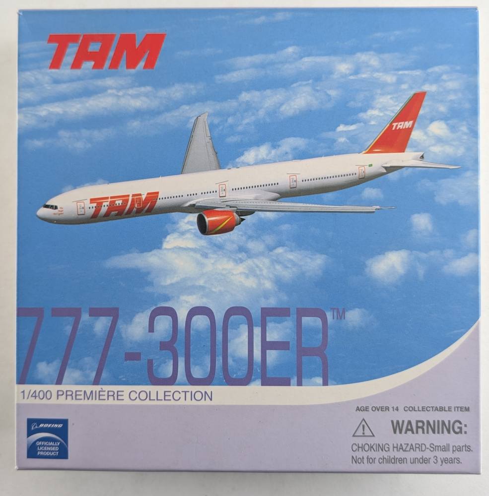 DRAGON 55259 777-300ER TAM Airliners Model Kits