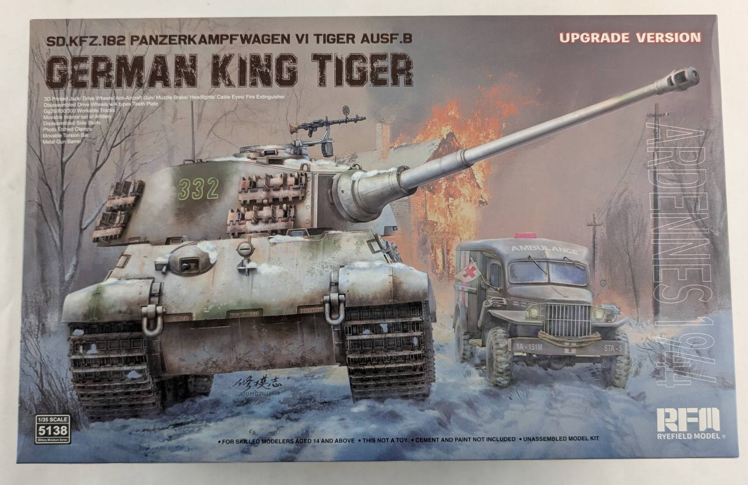 RYE FIELD MODEL 5138 GERMAN KING TIGER SD.KFZ.182 PANZERKAMPFWAGEN VI TIGER AUSF.B Military Model Kits