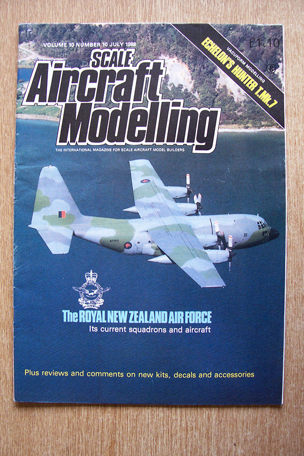 SCALE AIRCRAFT MODELLING Books SAM VOLUME 10 ISSUE 10