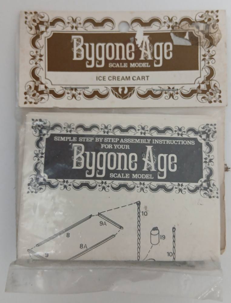 BYGONE AGE ICE CREAM CART Model Figures