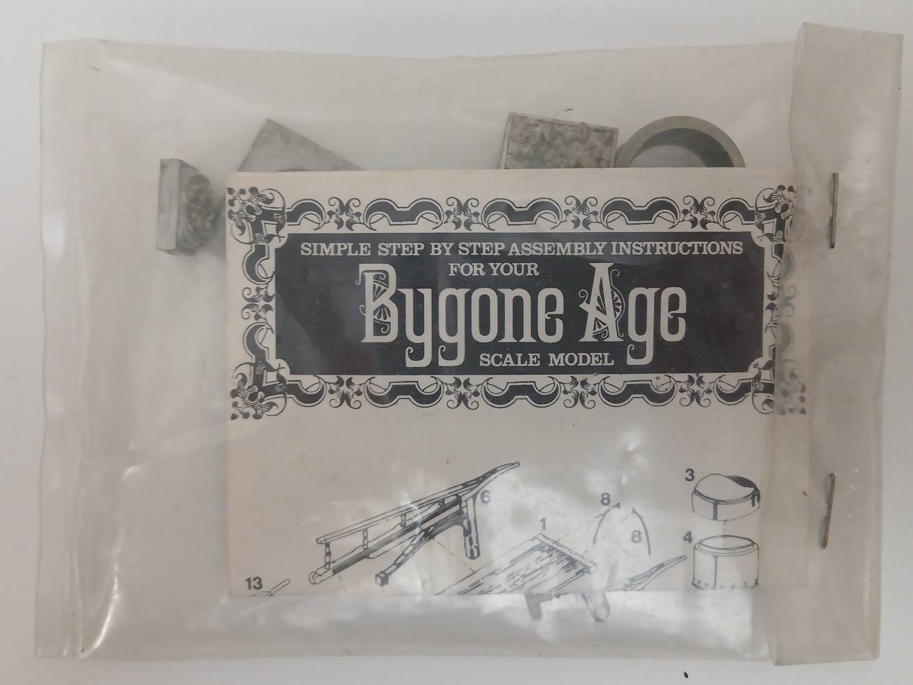 BYGONE AGE VICTORIAN HOT CHESTNUT BARROW Model Figures