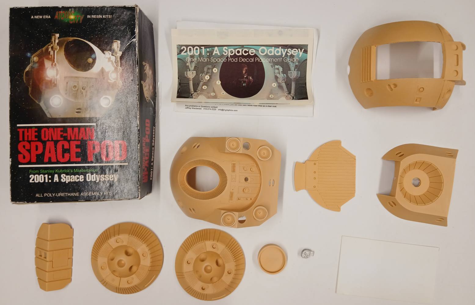 KINGKIT MODEL SCRAPYARD ATOMIC CITY 2001 A Space Odyssey The One-Man Space Pod INCOMPLETE Salvage Yard