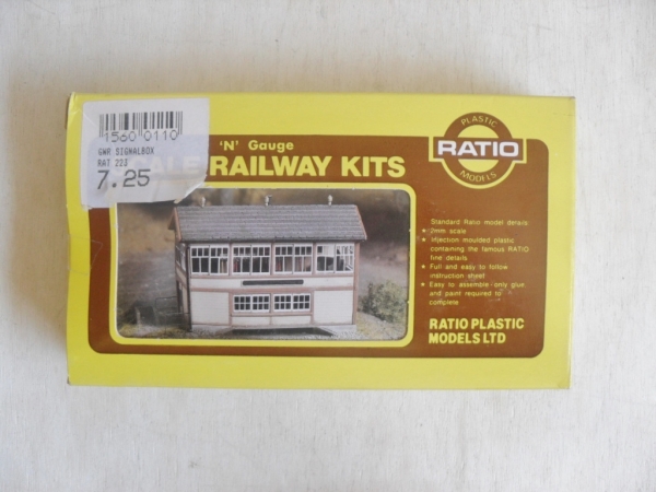 RATIO Railway Models Kits 223 G.W.R. WOODEN SIGNAL BOX