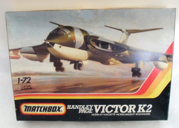 MATCHBOX Aircraft Model Kits PK-551 HANDLEY PAGE VICTOR K.2 Sale items