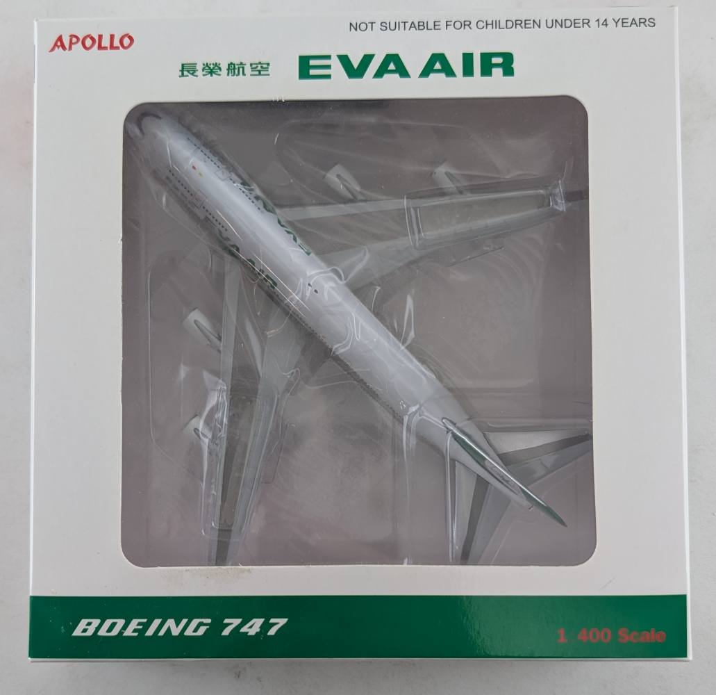 AIRLINER COLLECTIBLE EVA AIR BOEING 747 Airliners Model Kits