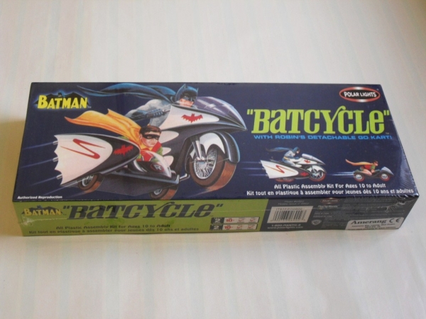 POLAR LIGHTS OTHER SCALE 6902 BATCYCLE WITH ROBINS DETACHABLE GO KART ...