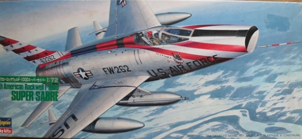 HASEGAWA Aircraft Model Kits 611 NORTH AMERICAN ROCKWELL F-100D SUPER SABRE