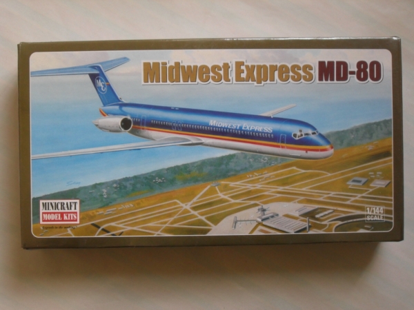 MINICRAFT 1/144 14515 MD-80 MIDWEST EXPRESS Model Kit