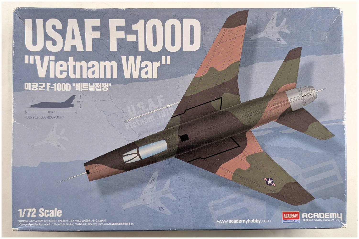 ACADEMY 12553 USAF F-100D VIETNAM WAR Aircraft Model Kits