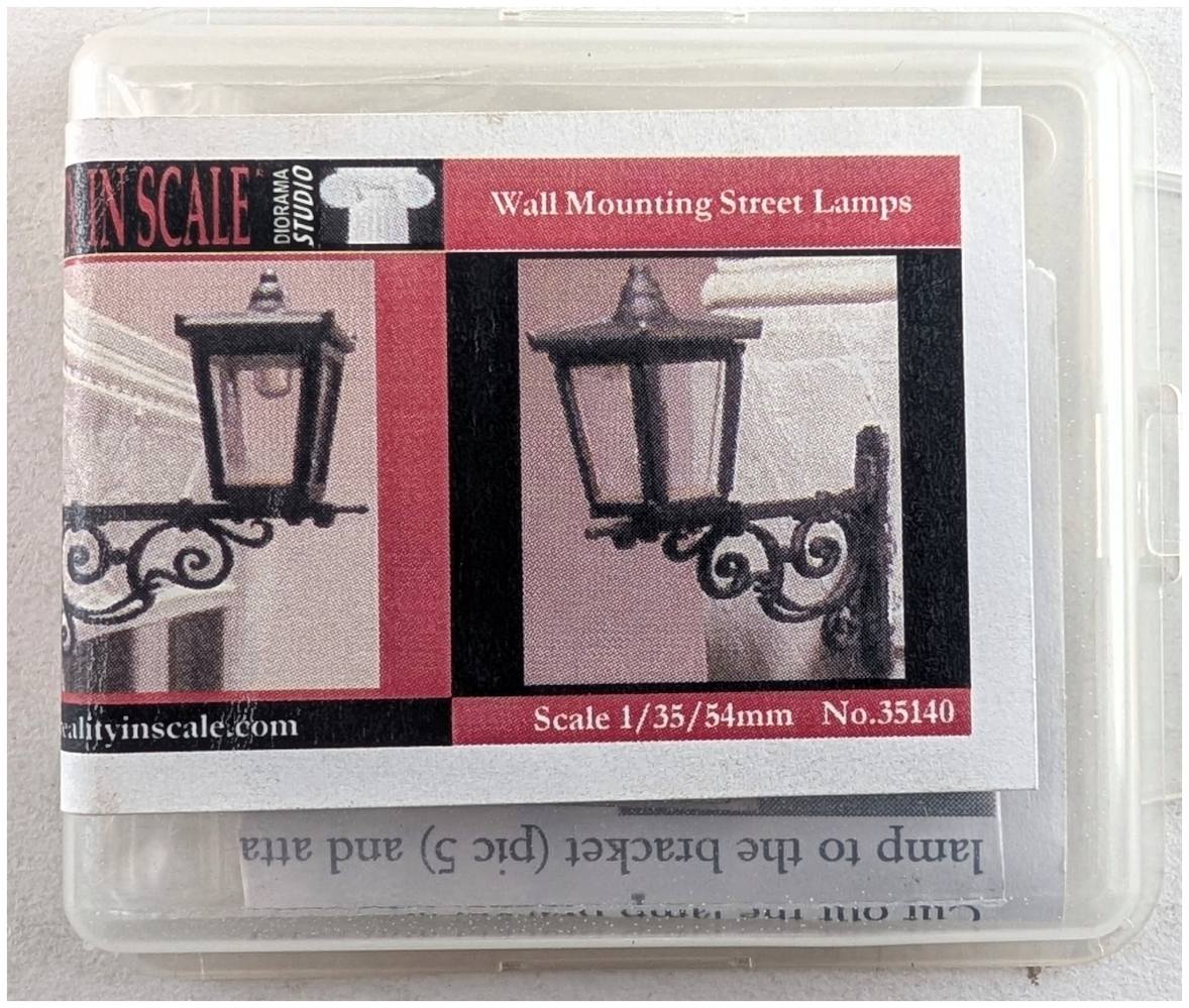 REALITY IN SCALE 35140 WALL MOUNTING STREET LAMPS Miscellaneous