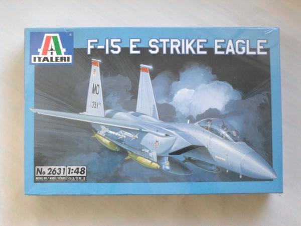 Italeri 90166 F-15E Strike Eagle, échelle 1:72, Plastic Model Kit/Modèle en plastique à monter