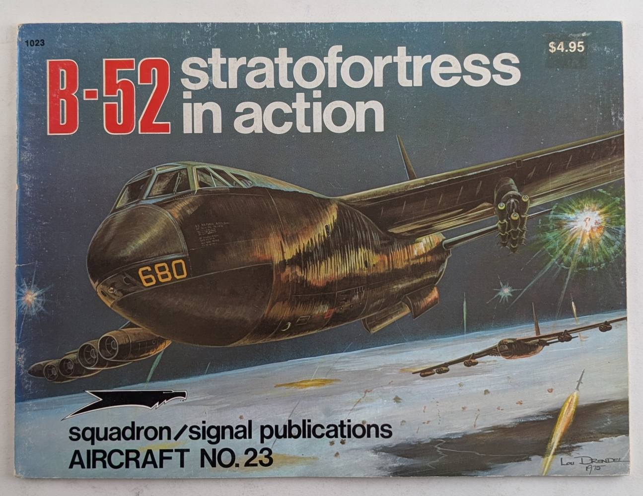 SQUADRON/SIGNAL 1023 B-52 STRATOFORTRESS IN ACTION Books