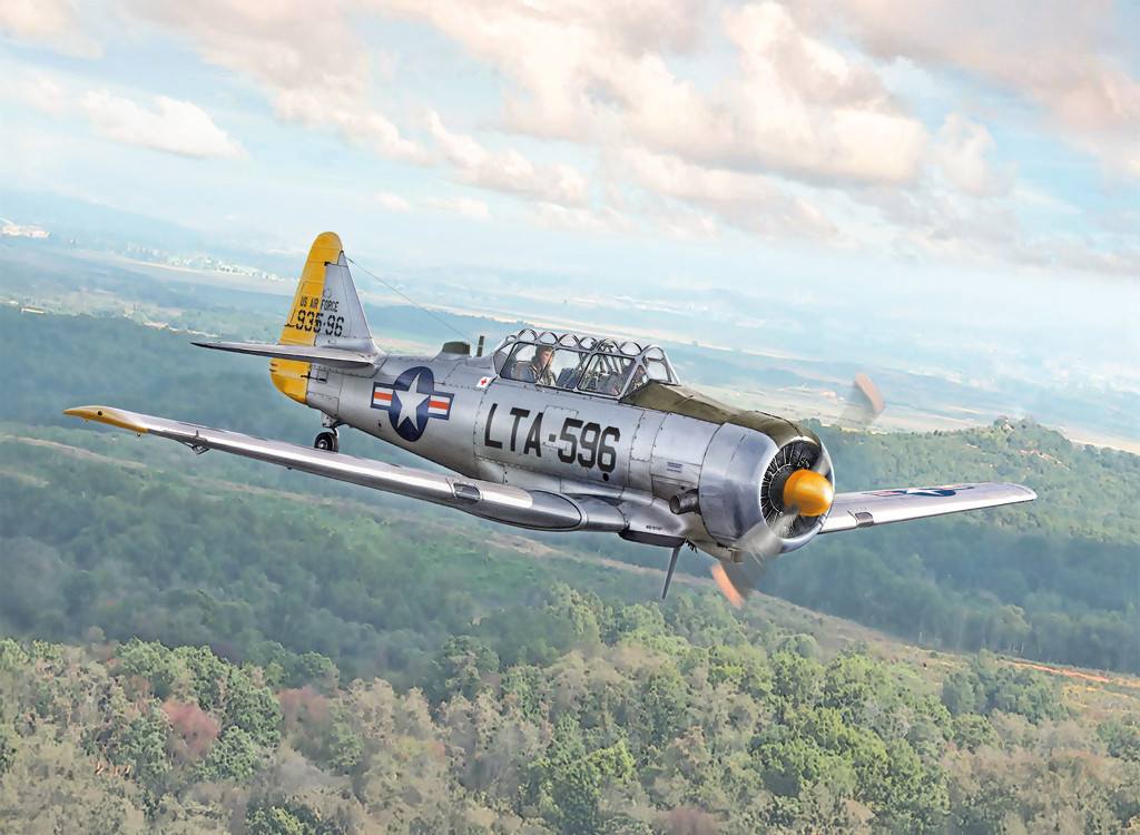 ITALERI 92652 T-6G TEXAN Aircraft Model Kits