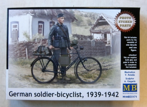 German Soldier Bicyclist 1939-1942 Master Box 35171-1/35