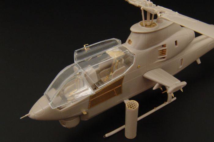 BRENGUN BRL72066 BELL AH-10 COBRA COCKPIT DETAIL SET AZ MODEL Conversion Sets