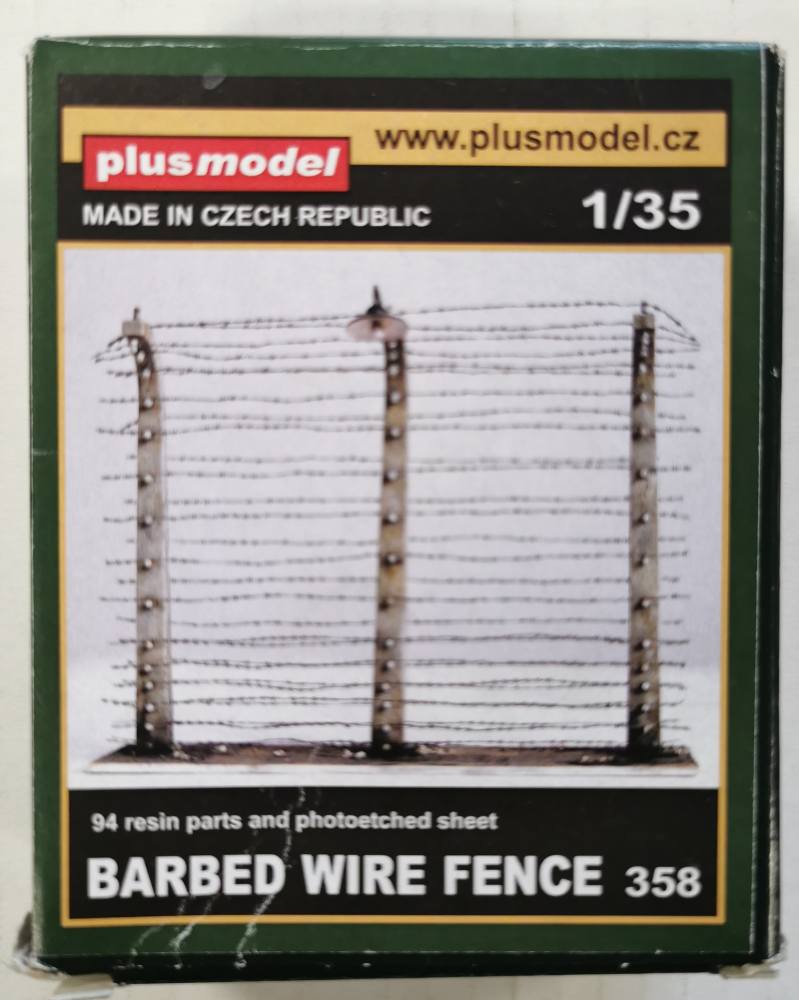PLUS MODEL 358 BARBED WIRE FENCE Scenery