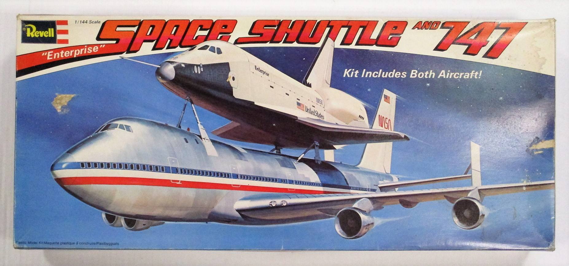 177 SPACE SHUTTLE AND 747