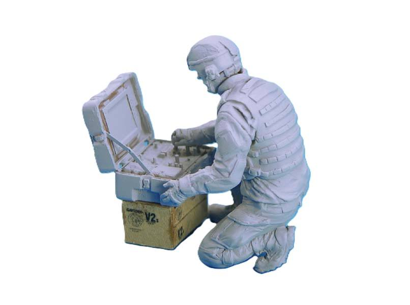 LEGEND PRODUCTIONS LF0131 US EOD ROBOT CONTROLLER Conversion Sets