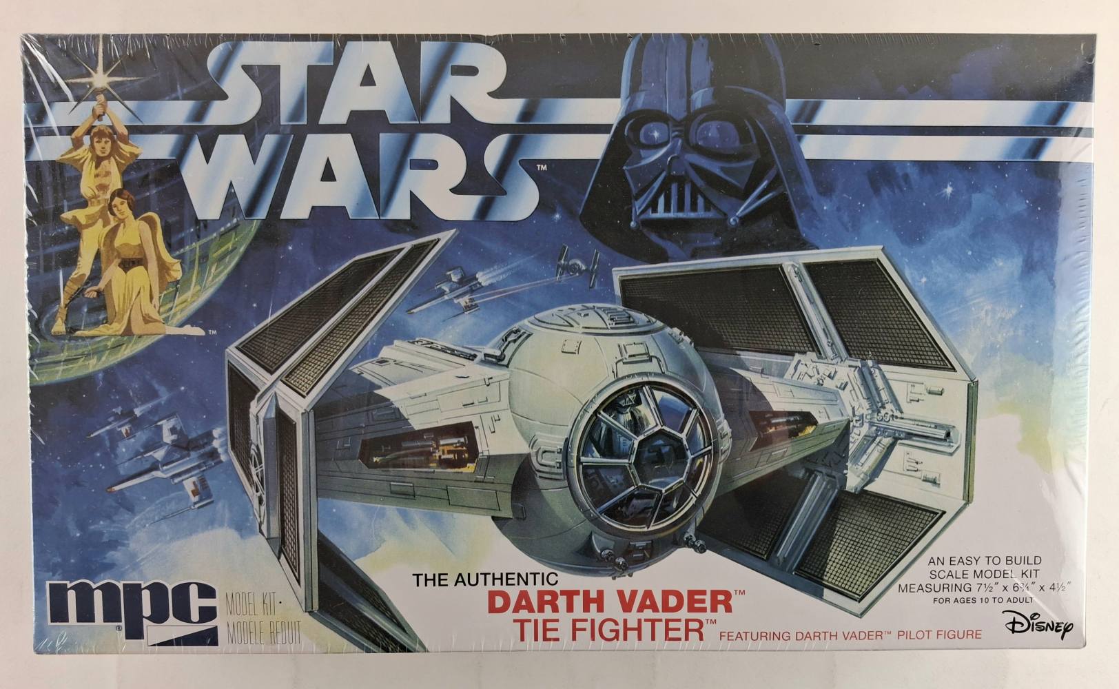 MPC MPC952/12 STAR WARS DARTH VADER S TIE FIGHTER Film & TV models