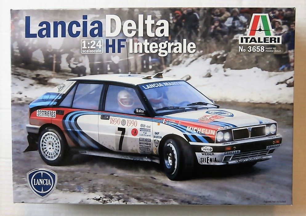 Italeri Lancia Delta HF Integrale 3658 1:24 Car Model Kit