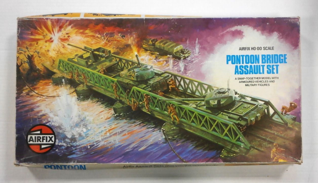 Airfix 51651 Pontoon Bridge Assault Set Military Model Kit