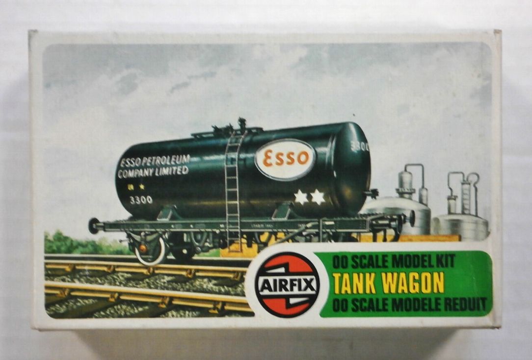 AIRFIX  02656 ESSO TANK WAGON Railway Models Kits