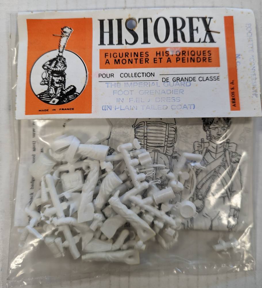 HISTOREX THE IMPERIAL GUARD FOOT GRENADIER IN FIELD DRESS PLAIN TAILED COAT HI53 Model Figures