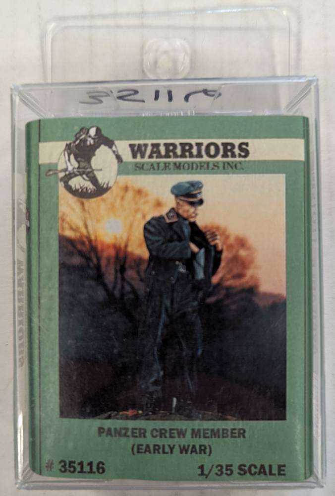 WARRIOR MODEL 35116 PANZER CREW MEMBER EARLY WAR Model Figures