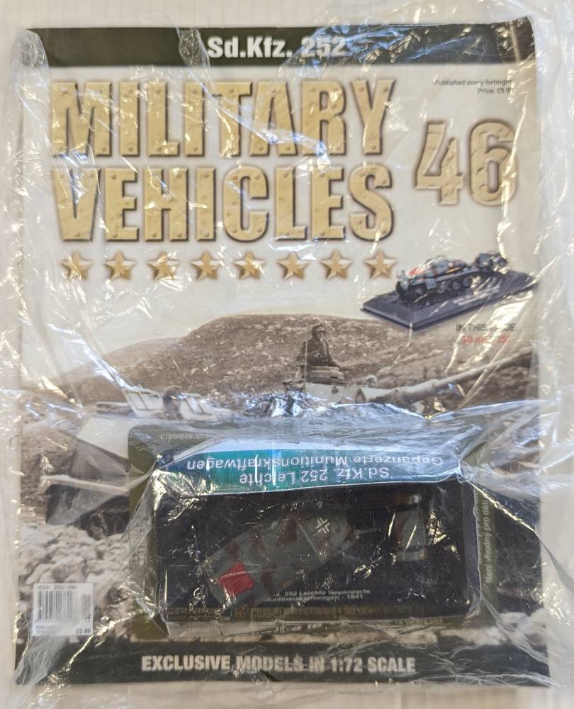 AMER  MILITARY VEHICLES ISSUE 46 SD.KFZ.252 Military-Diecast Model Kits