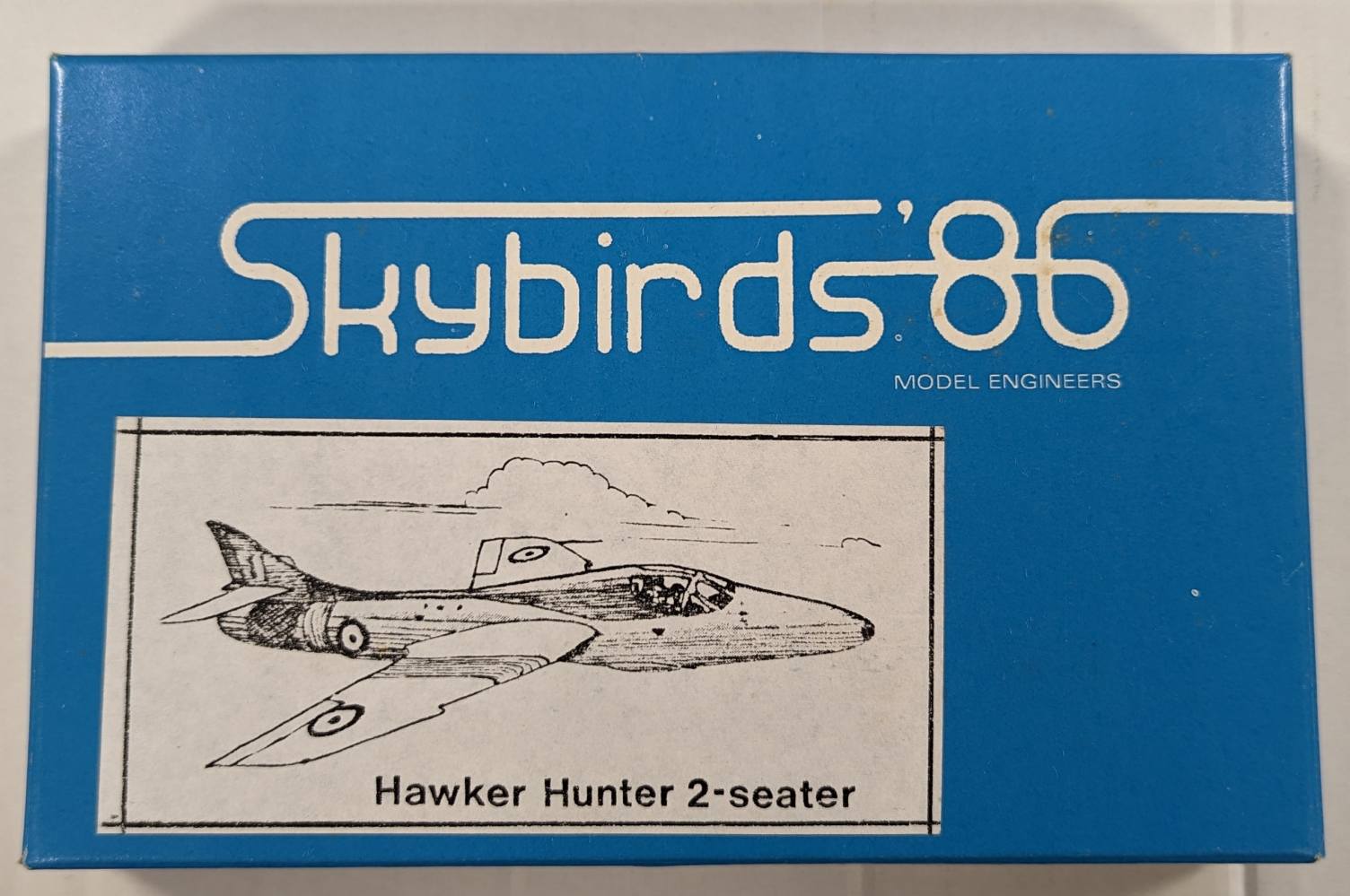 SKYBIRDS HAWKER HUNTER 2-SEATER Aircraft Model Kits