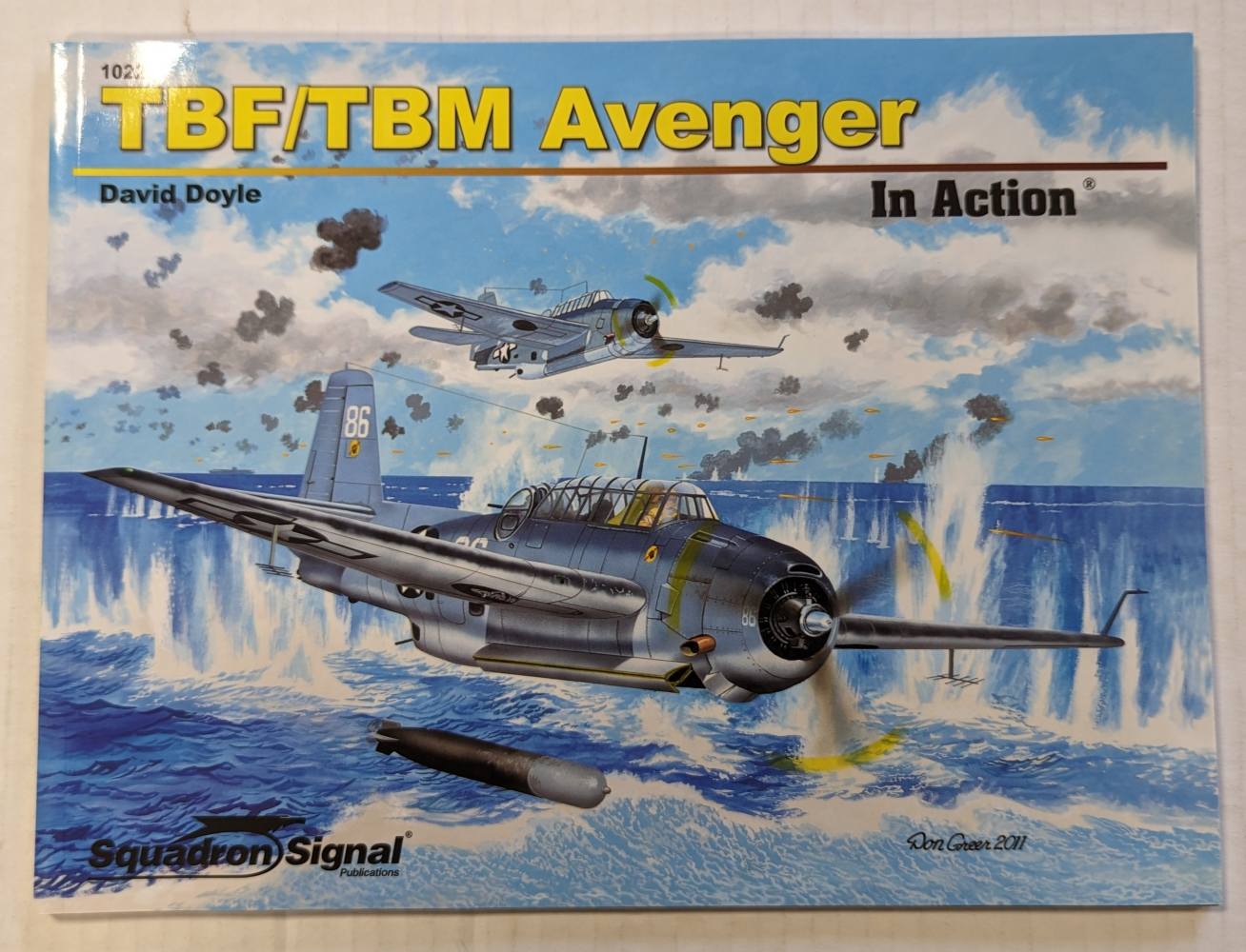 SQUADRON/SIGNAL 10225 TBF/TBM AVENGER IN ACTION Books
