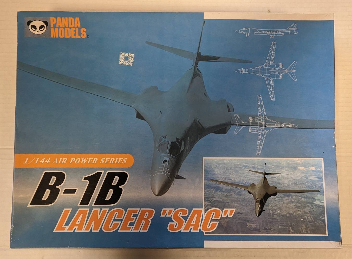 PANDA 40001 B-1B LANCER SAC Aircraft Model Kits