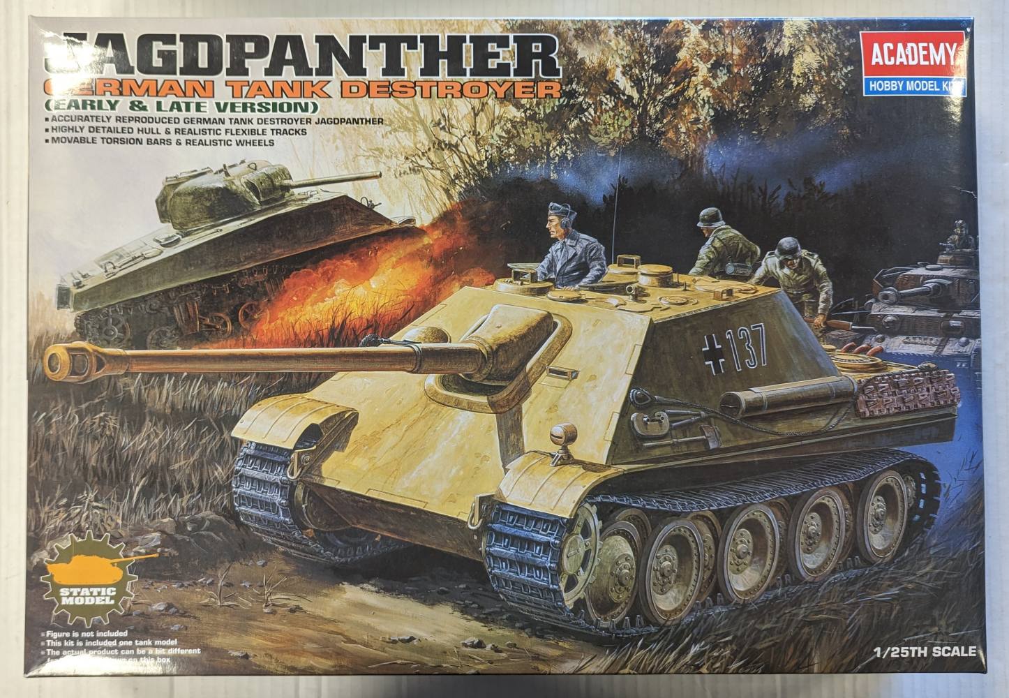 ACADEMY 13019 JAGDPANTHER GERMAN TANK DESTROYER Military Model Kits