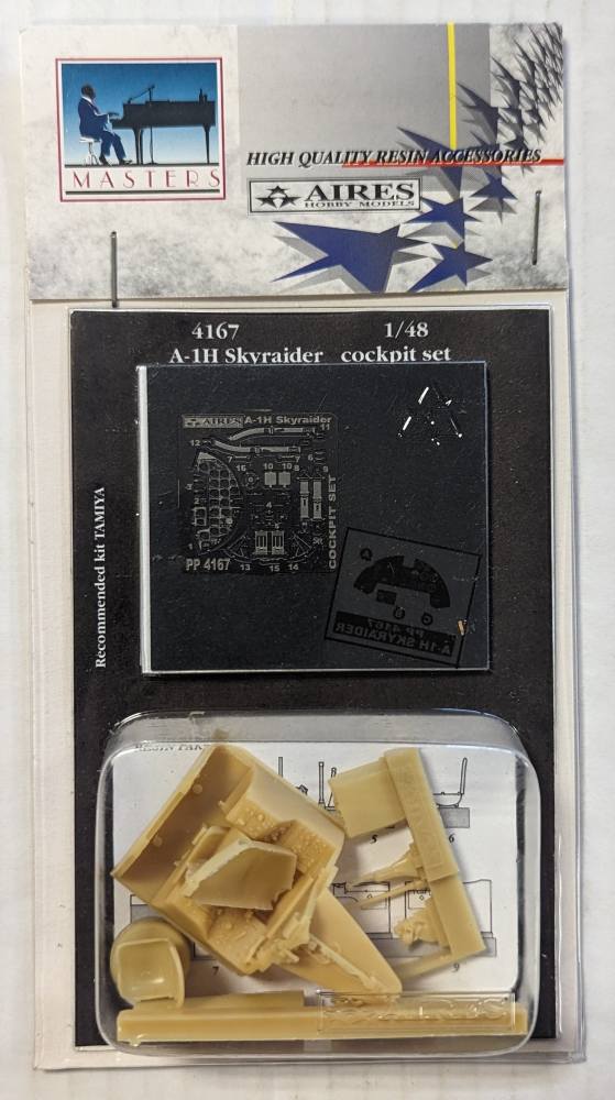 AIRES HOBBY MODELS 4167 A-1H SKYRAIDER COCKPIT SET Conversion Sets