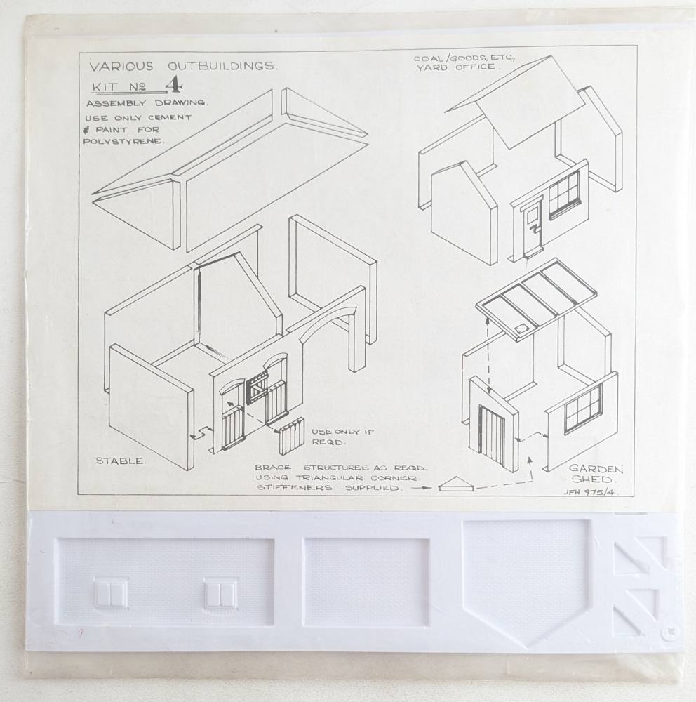 UNKNOWN MAKE NO.4 VARIOUS OUTBUILDINGS Scenery