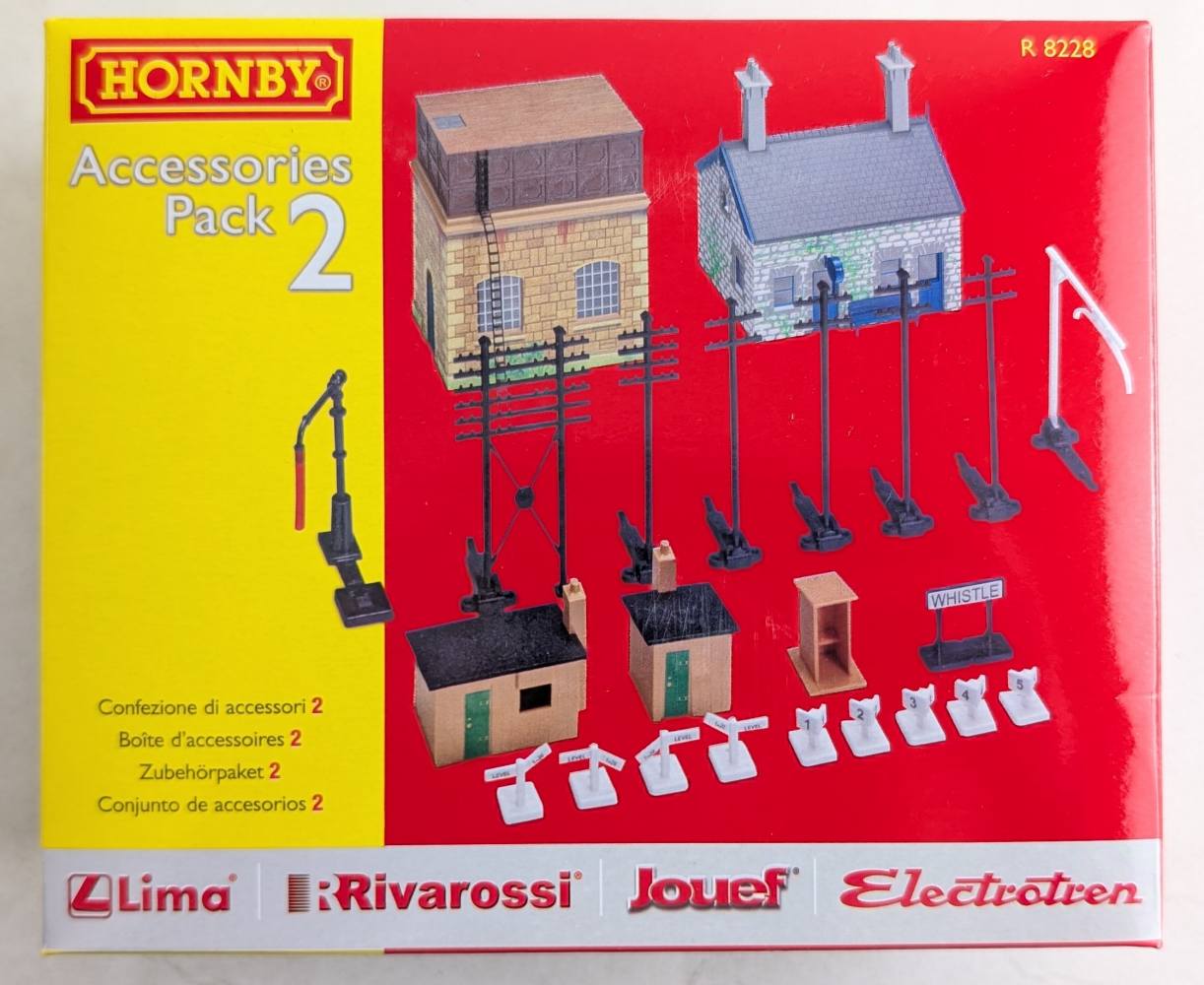 HORNBY R8228 ACCESSORIES PACK 2 Railway Models Kits