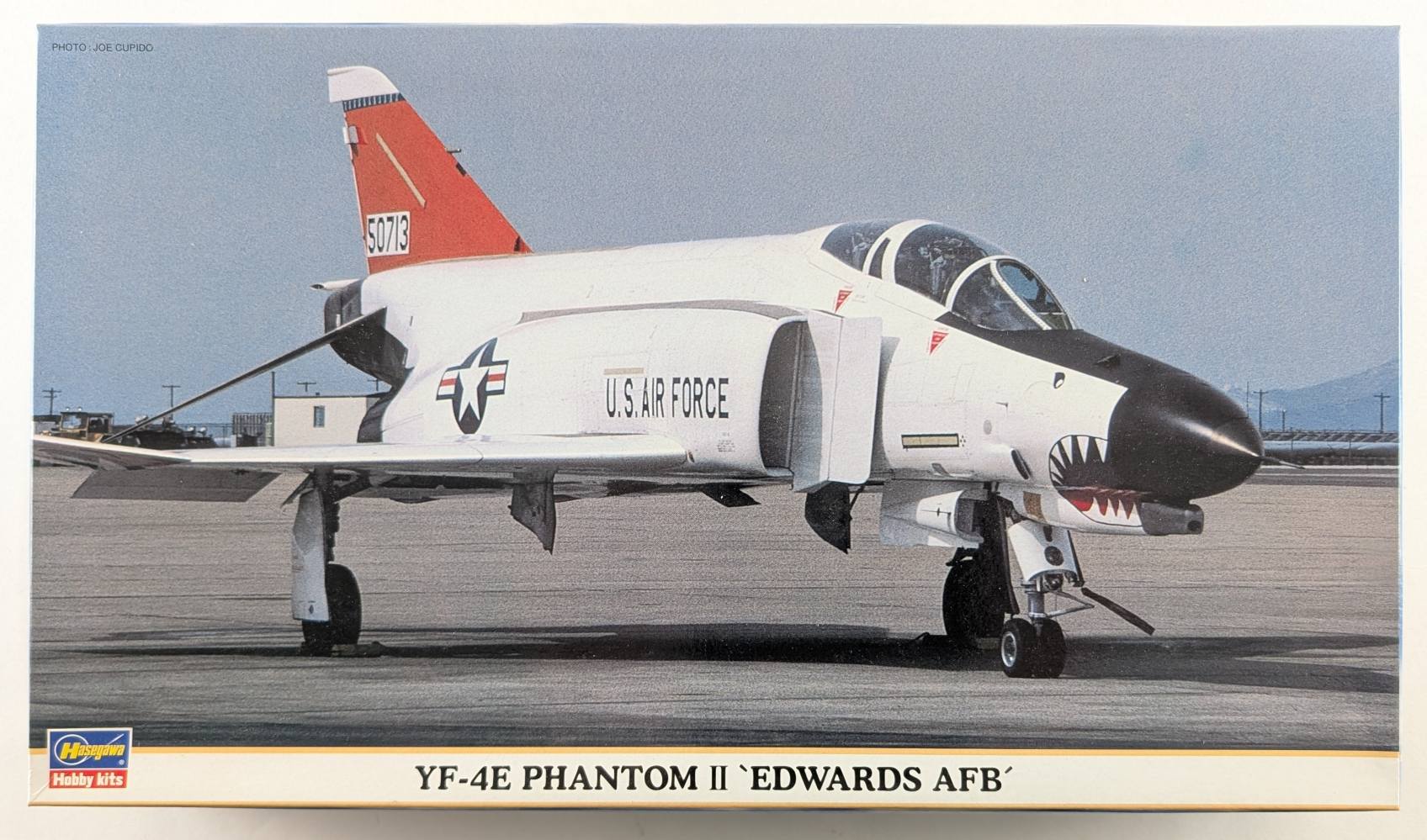 HASEGAWA 00294 YF-4E PHANTOM II EDWARDS AFB Aircraft Model Kits