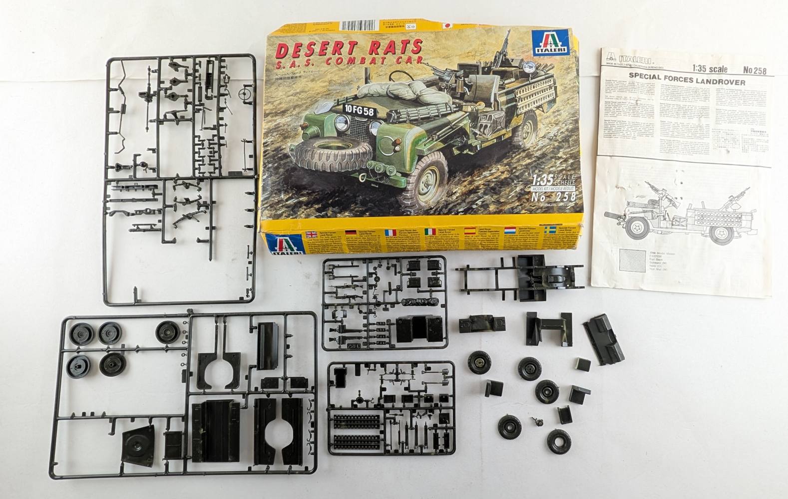 KINGKIT MODEL SCRAPYARD ITALERI 258 DESERT RATS SAS COMBAT CAR INCOMPLETE Salvage Yard