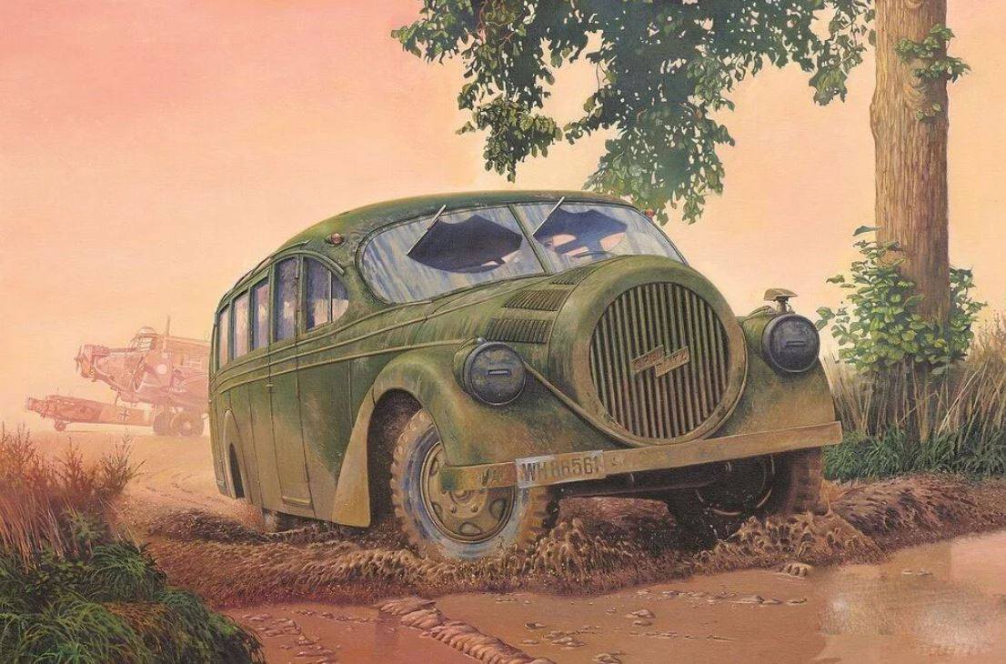RODEN 823 OPEKL BLITZBUS LUDEWIG AERO WWII SERVICE Military Model Kits