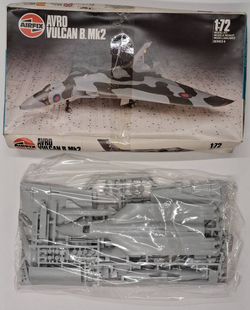KINGKIT MODEL SCRAPYARD AIRFIX 9 09002 AVRO VULCAN NO DECALS NO INSTRUCTIONS Salvage Yard
