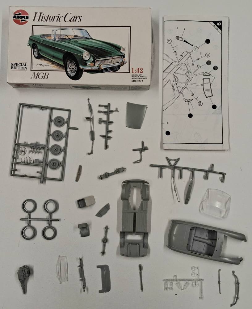 KINGKIT MODEL SCRAPYARD AIRFIX 02420 HISTORIC CARS MGB STARTED Salvage Yard