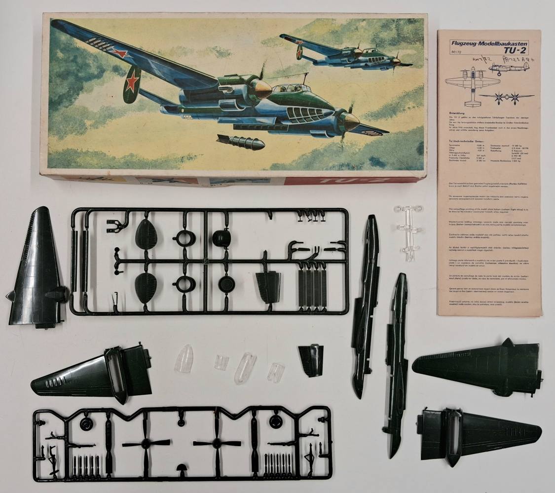 KINGKIT MODEL SCRAPYARD FLUGZEUG-MODELLBAUKASTEN TU-2 NO DECALS Salvage Yard