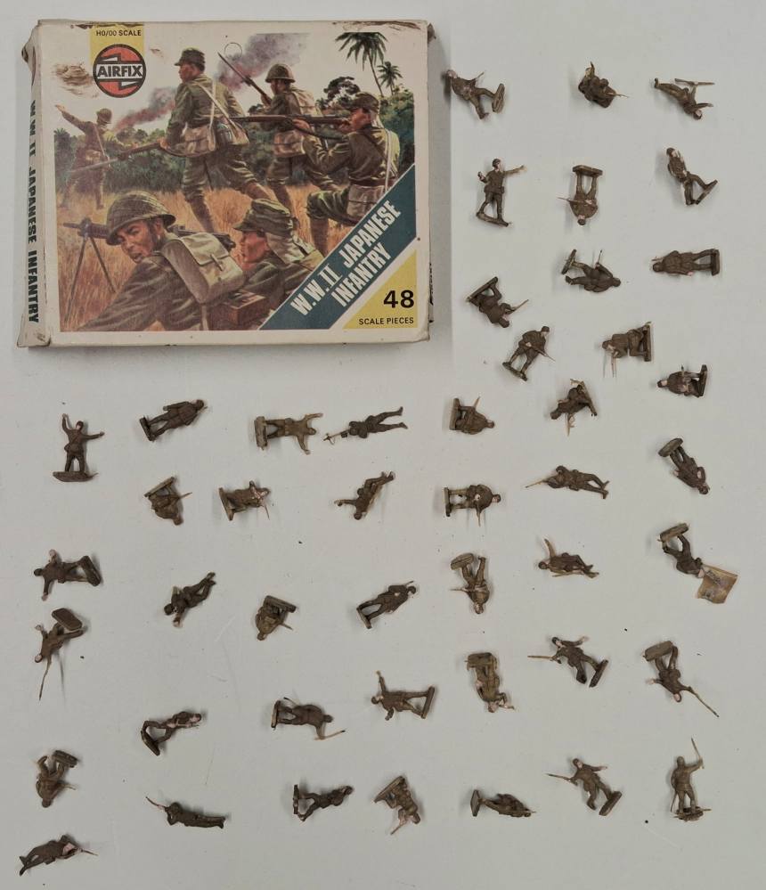 KINGKIT MODEL SCRAPYARD AIRFIX 01718-7 W.W.II JAPANESE INFANTRY STARTED INCOMPLETE Salvage Yard