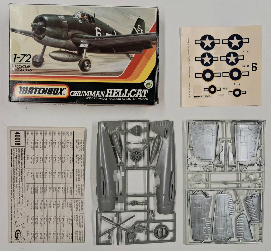 KINGKIT MODEL SCRAPYARD MATCHBOX 40018 GRUMMAN HELLCAT STARTED Salvage Yard