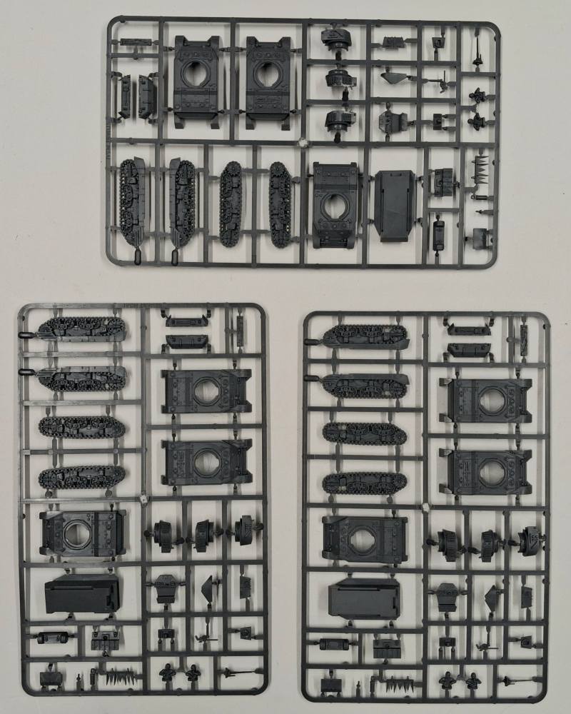 KINGKIT MODEL SCRAPYARD PLASTIC SOLDIER WW2V20014 - 1/72 STUART M5A1 HALFTRACK NO HEADER NO INSTRUCTIONS Salvage Yard