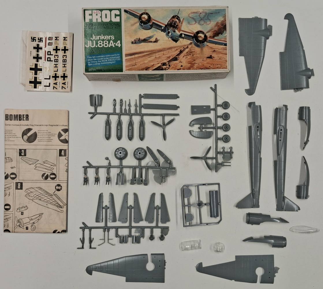 KINGKIT MODEL SCRAPYARD FROG F292 JUNKERS JU.88A-4 STARTED Salvage Yard