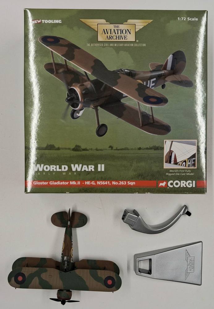 KINGKIT MODEL SCRAPYARD CORGI WORLD WAR II EARLY WAR GLOSTER GLADIATOR MK.II - HE-G N5641 NO.263 SQN NO CERTIFICATE Salvage Yard