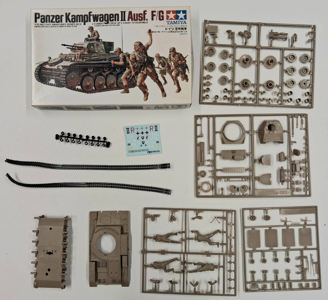KINGKIT MODEL SCRAPYARD TAMIYA 35009.1000 PANZER KAMPFWAGEN II AUSF. F/G NO INSTRUCTIONS Salvage Yard