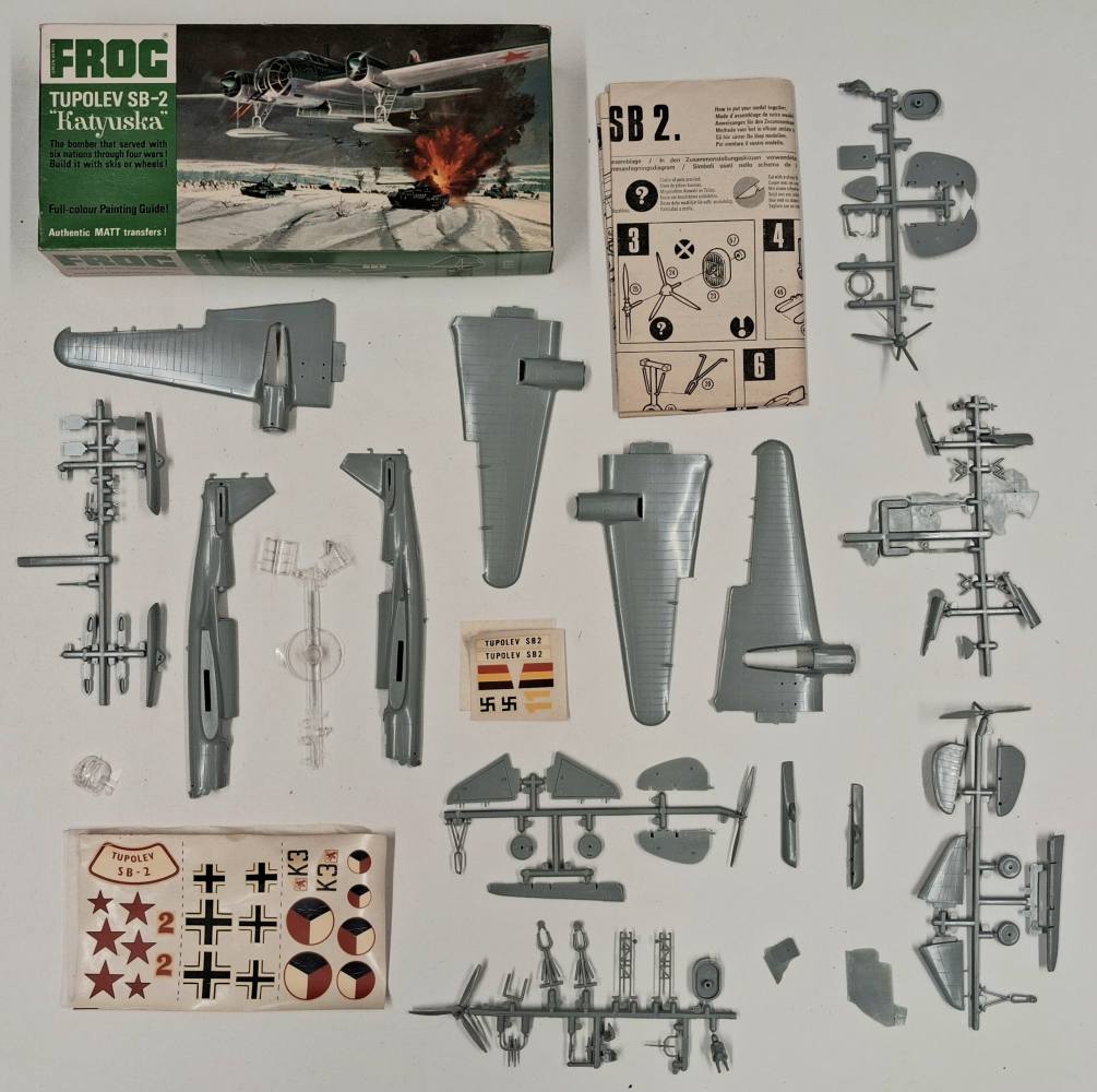 KINGKIT MODEL SCRAPYARD FROG F176 TUPOLEV SB-2 CRACKED DECALS Salvage Yard