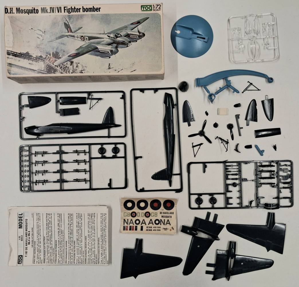 KINGKIT MODEL SCRAPYARD FROG F187 DH MOSQUITO MK.IV/VI DAMAGED PARTS Salvage Yard